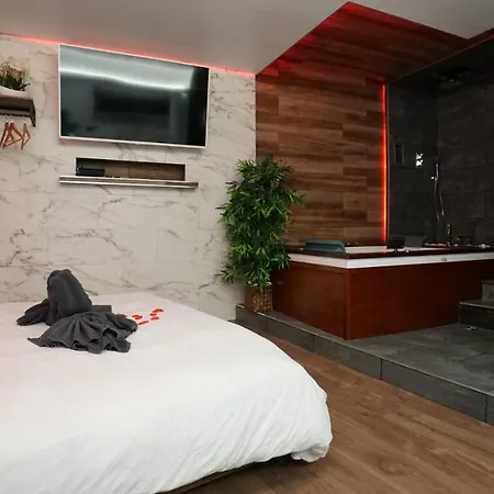 Morning Star La Seyne-sur-Mer